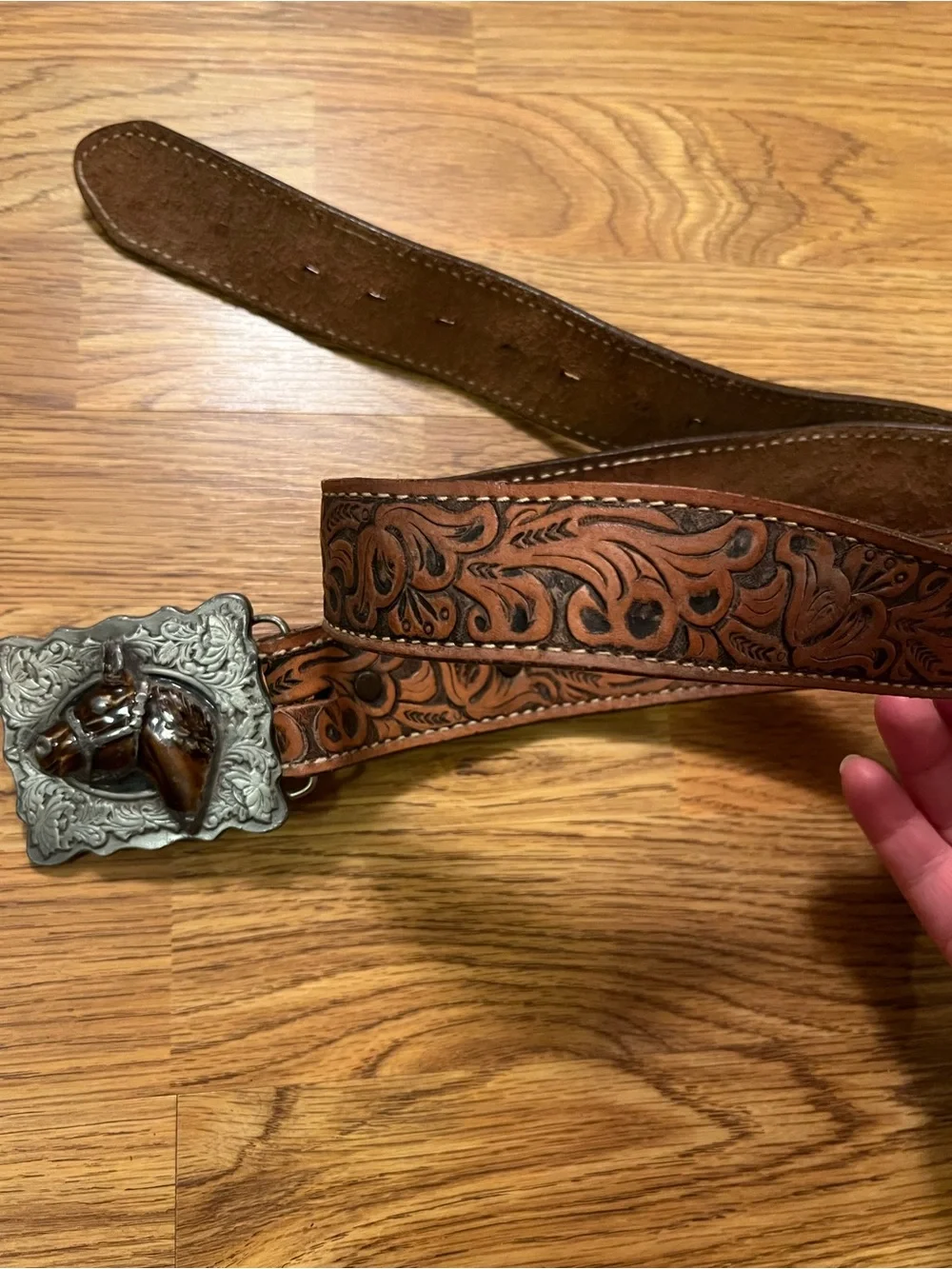 Vintage Unisex Brown Tooled Leather Western Belt with Decorative Buckle